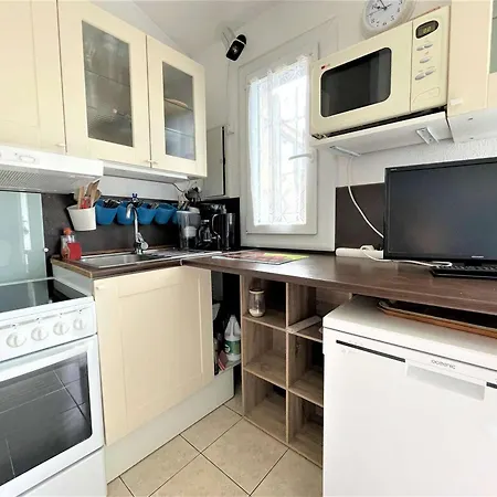 בית נופש Pavillon A 300m De La Plage, Piscine, Terrasse Ombragee, Parking, 6 Couchages - - Fr-1-229-53 *